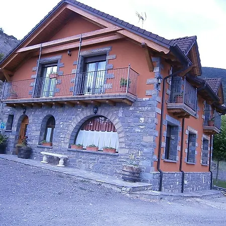 Casa Miguel Périz Sorripas